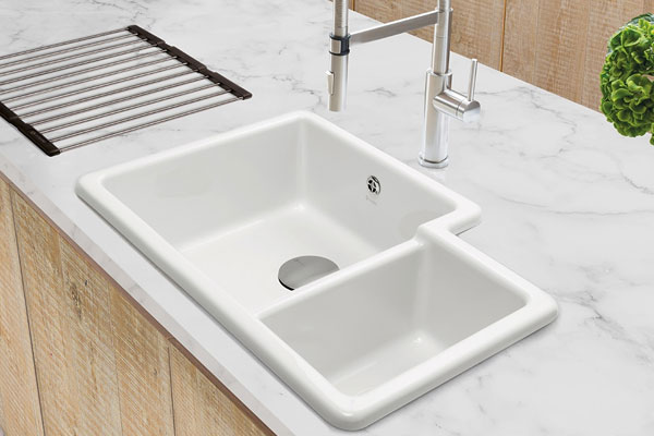 Paladin 760 Ceramic Sink In White.